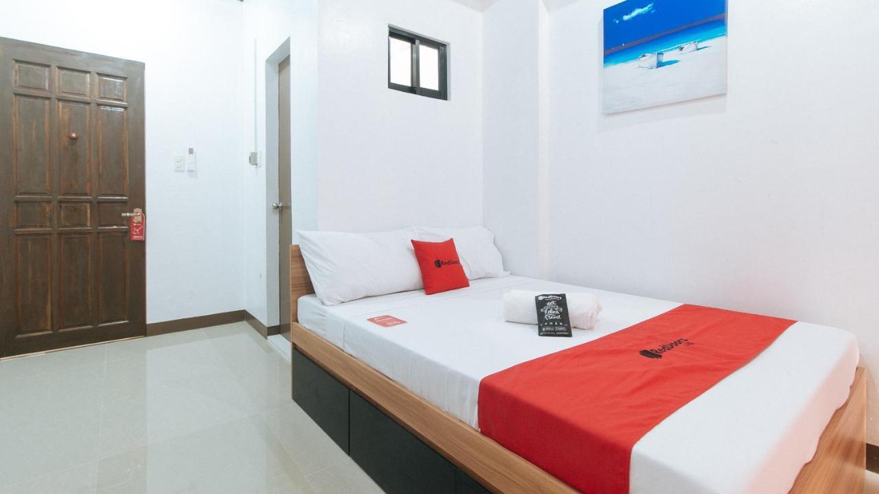 Hotel Reddoorz Near Iloilo International Airport Cabatuan Exterior foto